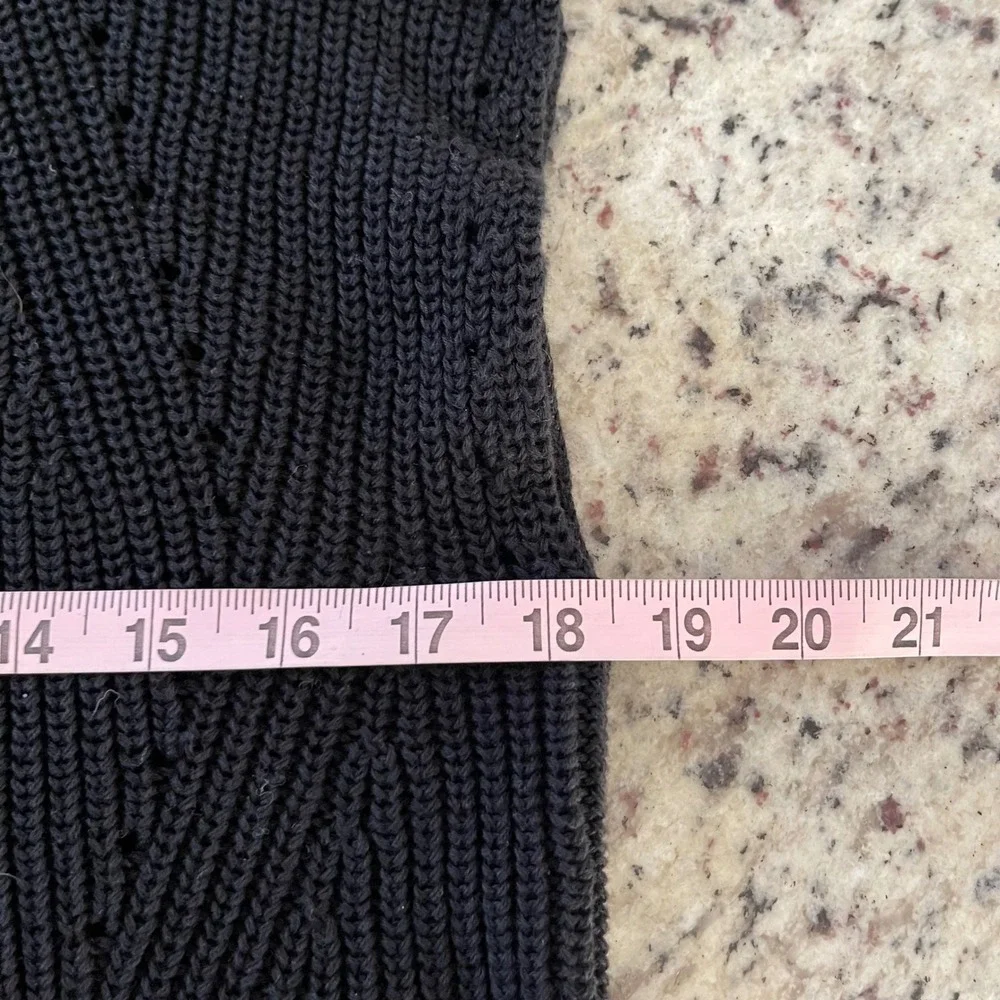 Cotton by Autumn Cashmere Sweater Vest Womens M Black Scalloped Hem Turtleneck